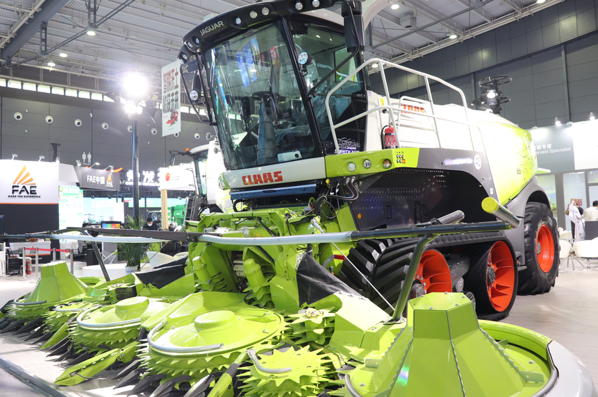 吐鲁番农机化发展中心举办农机购置与应用补贴政策专题培训会