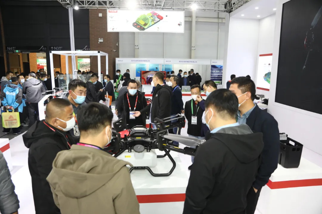 陕西省2025年高素质农民培育农机手技能提升西安培训班在鄠邑结业