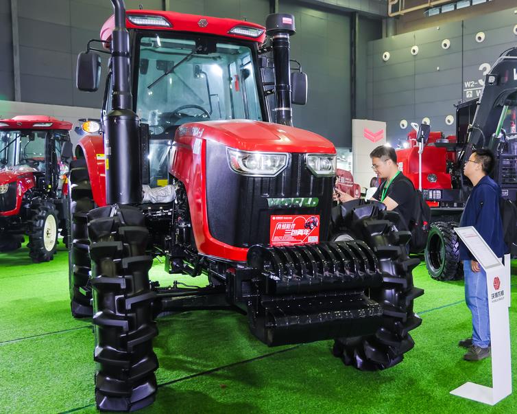 甘肅省提前下達(dá)2026年中央和省級農(nóng)機(jī)補(bǔ)貼資金共計(jì)6.9471億元